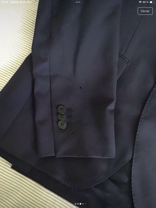 Traje Massimo Dutti Azul para graduación.