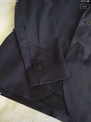 Traje Massimo Dutti Azul para graduación.