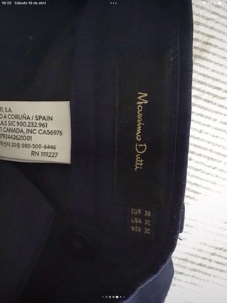 Traje Massimo Dutti Azul para graduación.