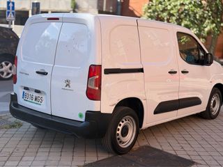Peugeot Partner 2023 DIESEL Admito prueba mecanica