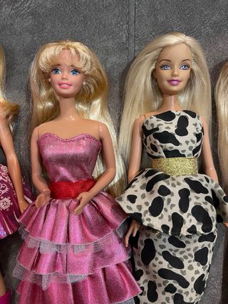 Lote 4 Muñecas Barbie