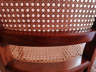 Sillas comedor estilo colonial nogal y rejilla