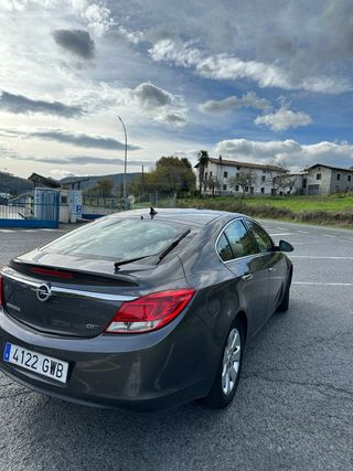 Opel Insignia 2010