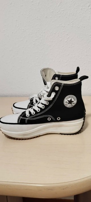 Converse Bambas Negras y Blancas