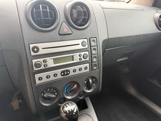 Ford Fusion 2004