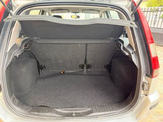 Ford Fusion 2004
