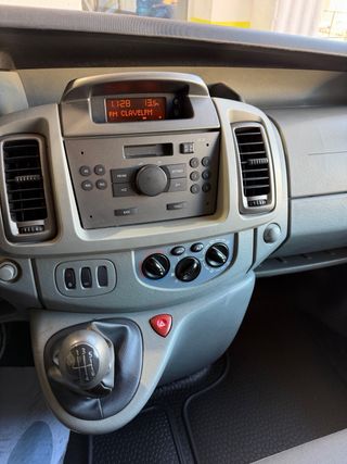 Opel Vivaro 2010