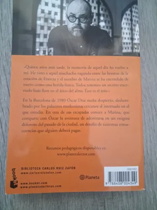 Marina - Carlos Ruiz Zafón
