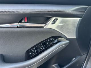 Mazda 3 e-skayactiv-X 186cv