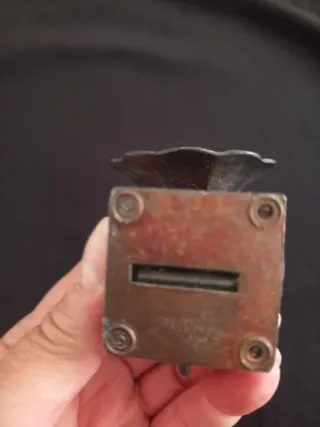Sacapuntas miniatura gramófono