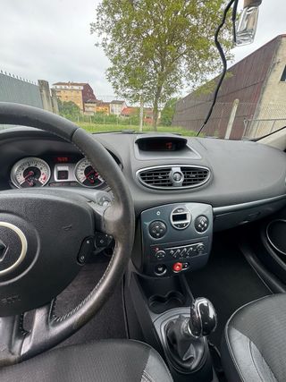 Renault Clio 2009