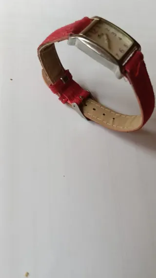 Reloj Lotus Mujer Correa Roja