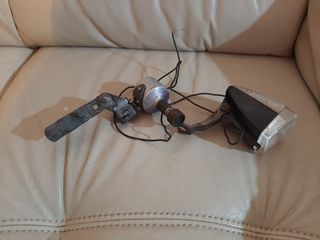 DINAMO Y FARO VINTAGE PARA BICICLETAS. FUNCIONA