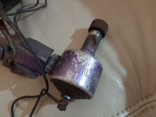 DINAMO Y FARO VINTAGE PARA BICICLETAS. FUNCIONA