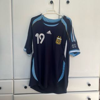 Camiseta Argentina Retro Messi 19