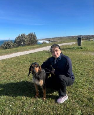 Cuido y paseo tu mascota con amor en Santander