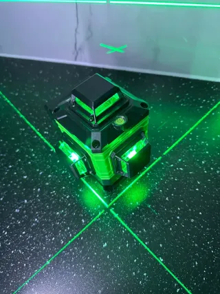 Nivel Láser Construcción Verde