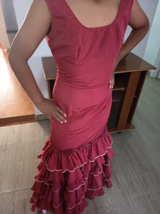 Vestido Flamenca Rojo con Lunares Blancos