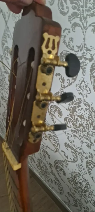 Guitarra Clásica Fco Estevez, poco uso bien cuidad