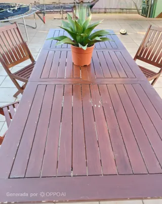 Mesa y sillas de jardín terraza