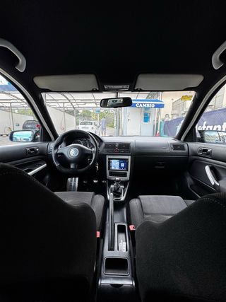 Volkswagen Golf 2003