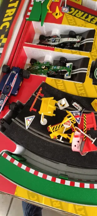Scalextric Monza Set de Coches y Pistas