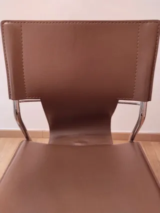 Juego de 2 sillas de diseño marrón
