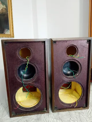 Altavoces CADE antiguos