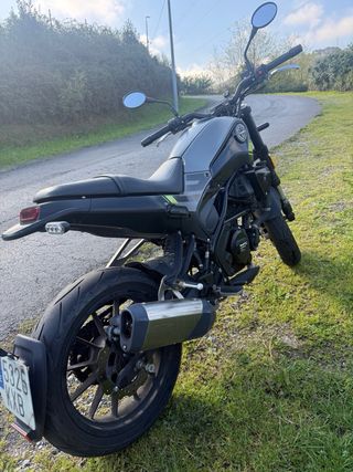 Moto benelli leoncino 250  Scrambler