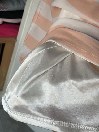 Vestido rosa y blanco manga corta con pinzas