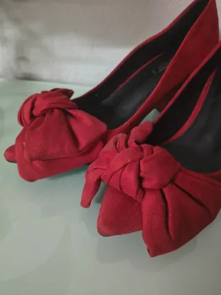 Zapatos tacón ante lazo talla 38