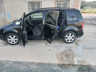 Volkswagen Touran 2006