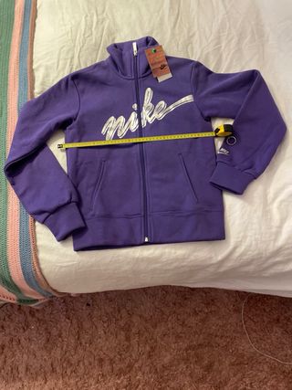 Sudadera Nike Morada con Cremallera