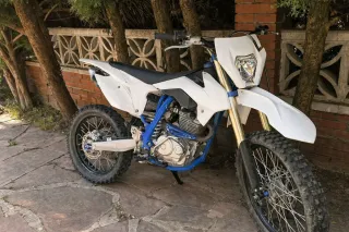 Moto Enduro 250cc – 4T TipoKayo/Apollo, Año 2021