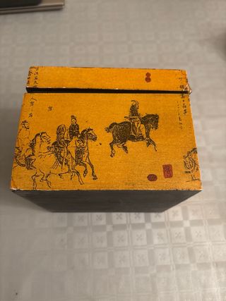 Caja decorativa estilo oriental