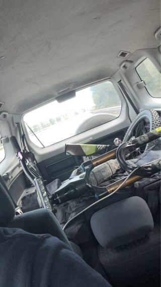 Mitsubishi Montero 2003