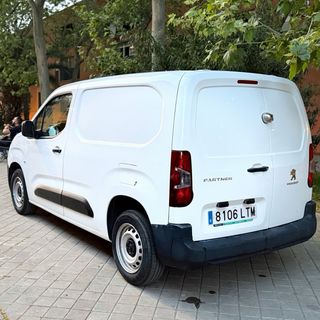 peugeot Partner 2021 180.000km recien revisada
