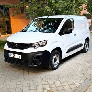 peugeot Partner 2021 180.000km recien revisada