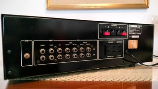 Amplificador Yamaha CA-G1 Plata