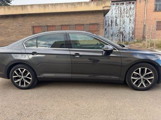 Volkswagen Passat 2019