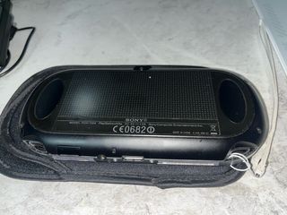 PS Vita 3G/Wifi Fat OLED 8GB Negra