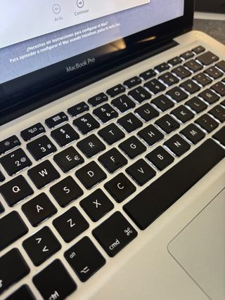 MacBook Pro 13” A1278 (Late 2011) + Caja +Cargador