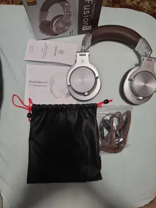 OneOdio Fusion A71 DJ Headphones