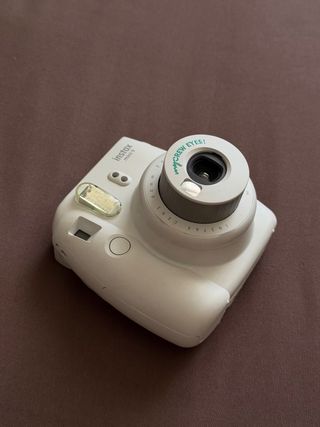 Cámara Instax Mini 9 Fujifilm Blanca