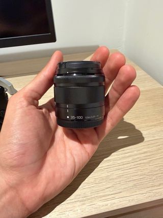 Panasonic Lumix G100D + 2 objetivos
