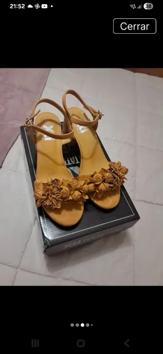 Sandalias Xti Talla 38 Flores Amarillas antelina