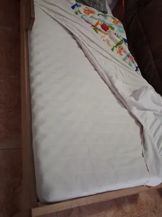 Cama infantil Ikea