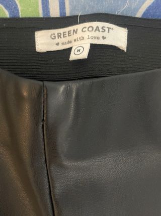 Pantalón polivinilo negro