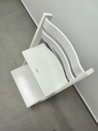 Trona Stokke Blanca. Precio negociable.