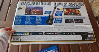 Guitar Hero Live PS4 sin estrenar con caja